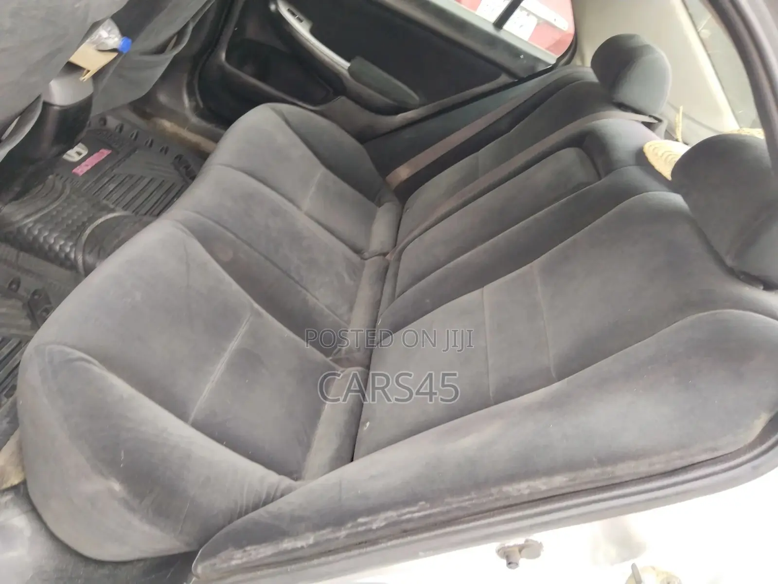 Honda Accord 2004 Silver