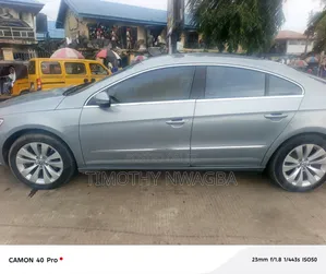 Volkswagen CC 2011 Blue