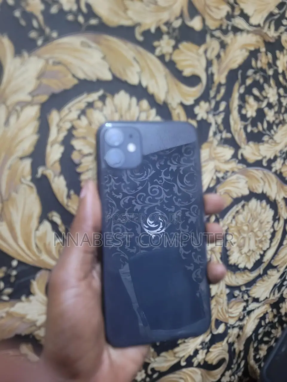 Apple iPhone 11 64 GB Gray