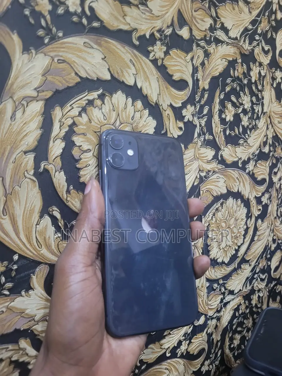 Apple iPhone 11 64 GB Gray