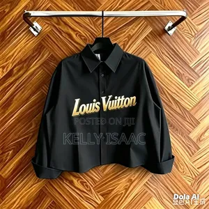 Quality Louis Vuitton Shirt Available