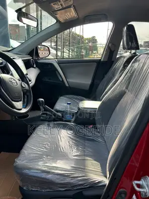 Toyota RAV4 2014 Red