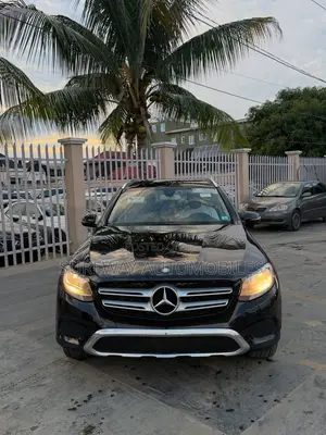 Mercedes-Benz GLC-Class 2016 Black