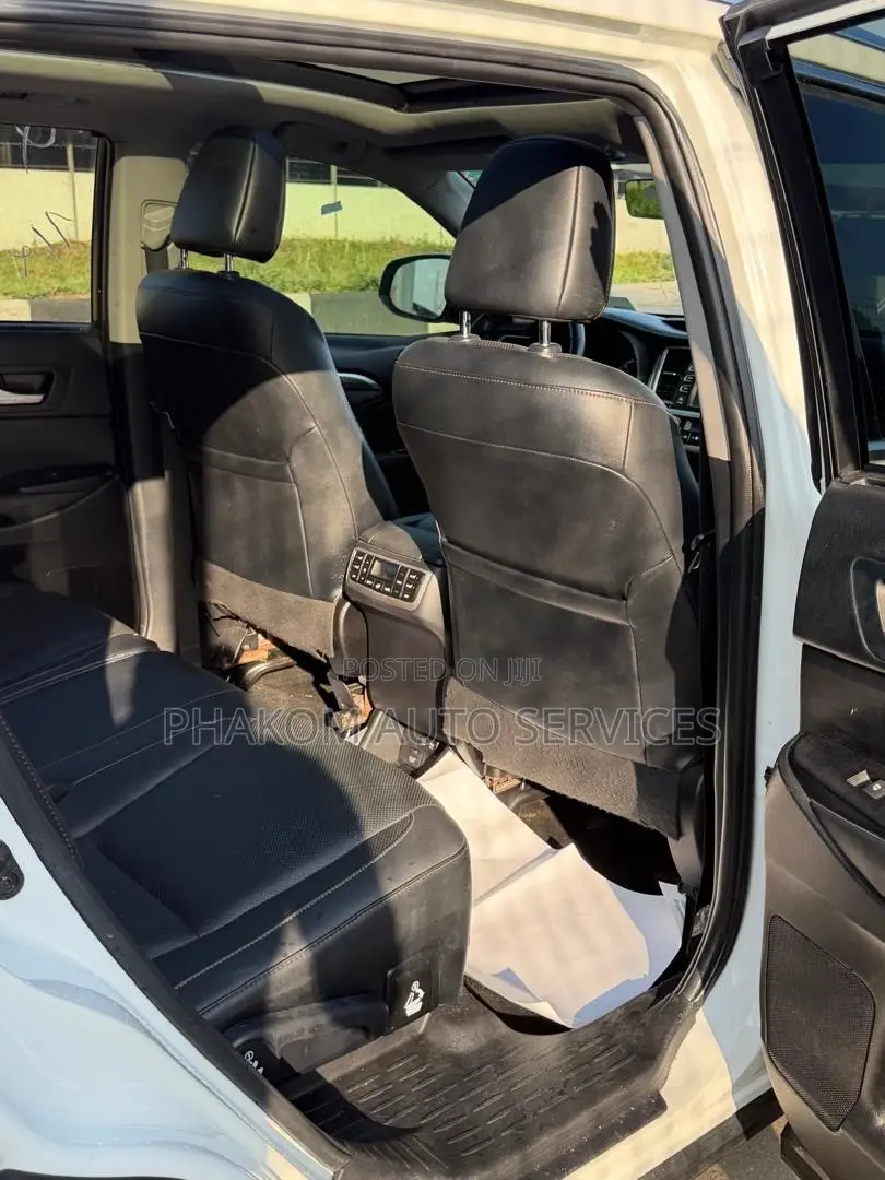 Toyota Highlander 2019 White