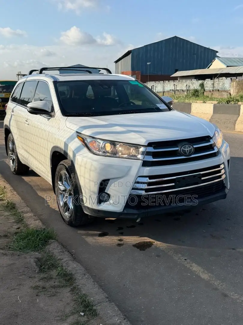 Toyota Highlander 2019 White