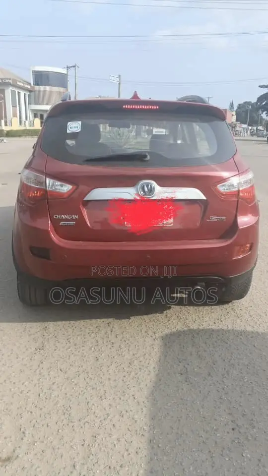Changan CS35 SUV 2016 Red