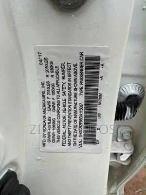 Honda Accord EX-L 4dr Sedan FWD (2.4L 4cyl 2A) 2017 White