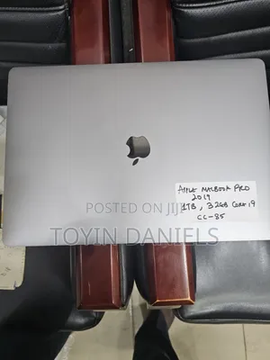 Laptop Apple MacBook Pro 2019 32GB Intel Core i9 SSD 1T