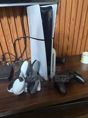 PlayStation 5 Slim With One Controller