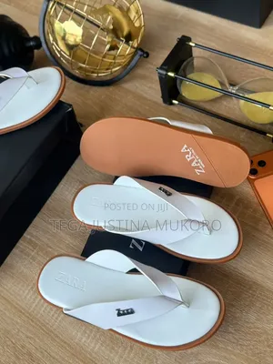 High Quality Zara Men's Pam Slippers