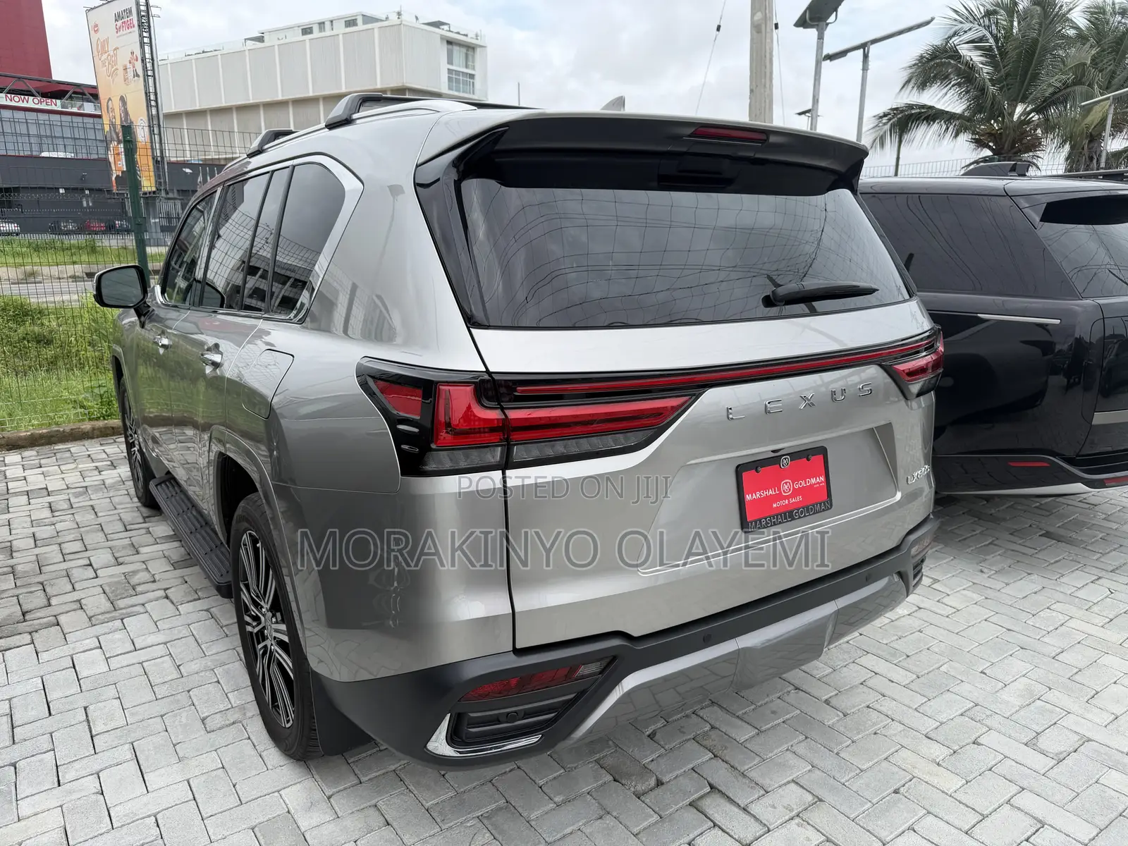 Lexus LX 600 2024 Gold