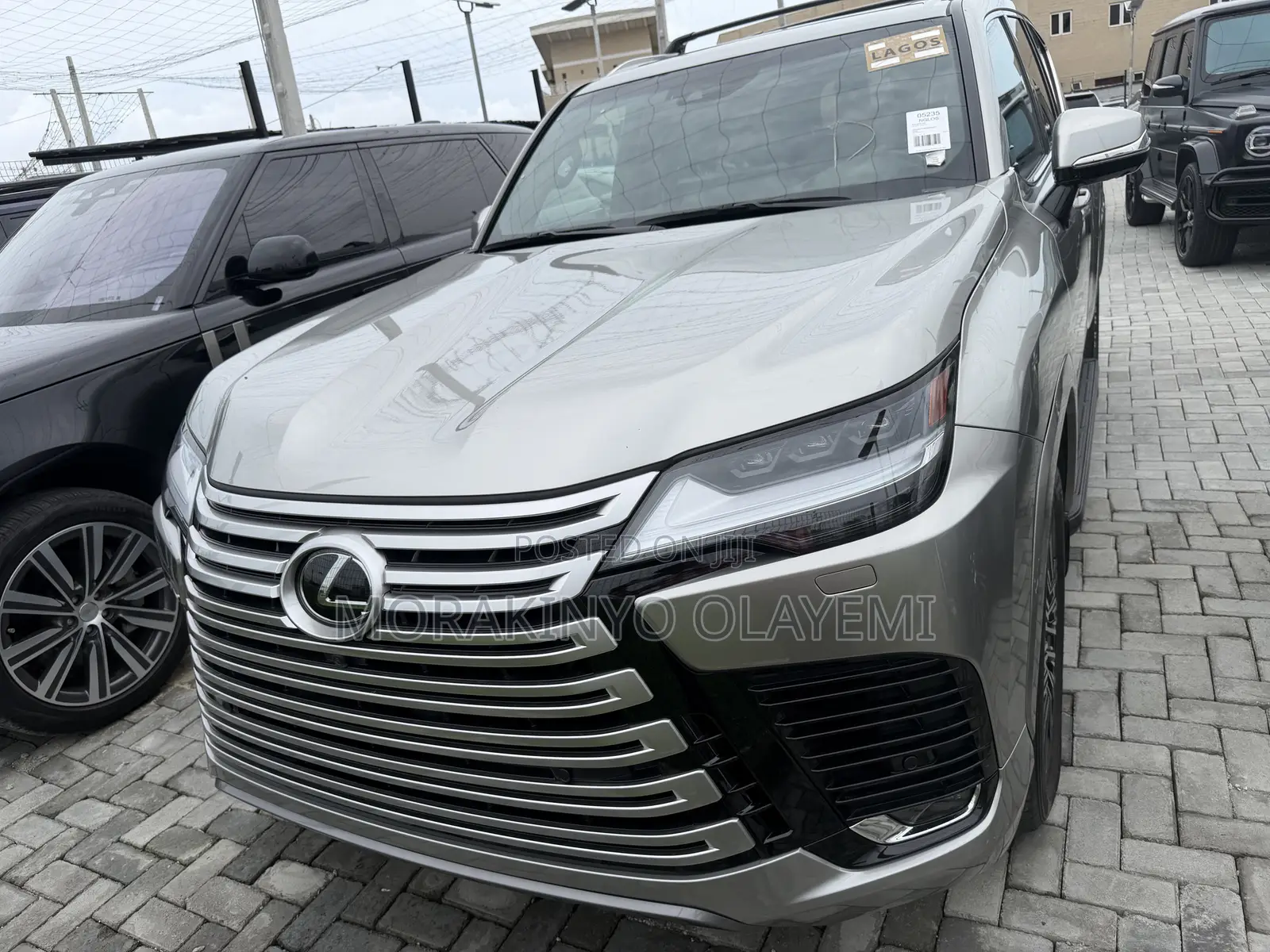 Lexus LX 600 2024 Gold