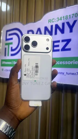 Apple iPhone 17 Pro Max 256 GB Silver