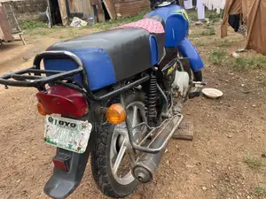 TVS HLX Plus ES 2024 Blue
