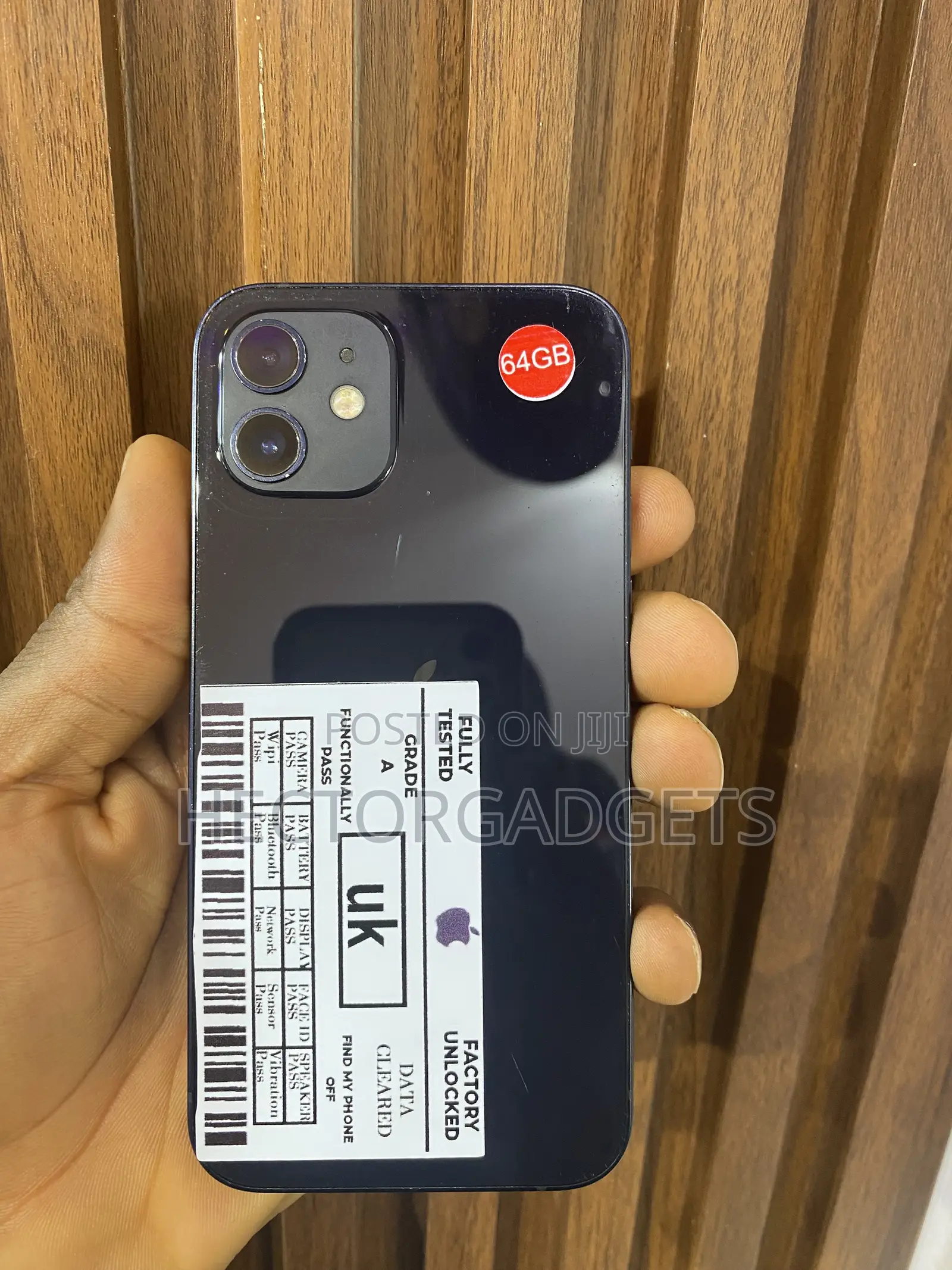 Apple iPhone 12 64 GB Black