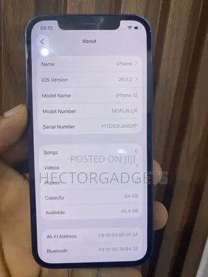 Apple iPhone 12 64 GB Black
