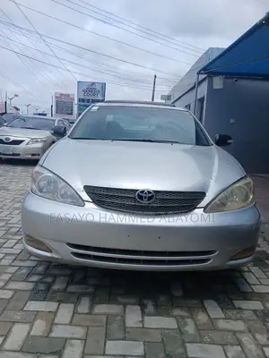 Toyota Camry SE 4dr Sedan (2.4L 4cyl 4A) 2004 Silver