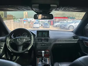 Mercedes-Benz C300 2010 Black