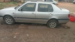 Volkswagen Vento 2001 Silver