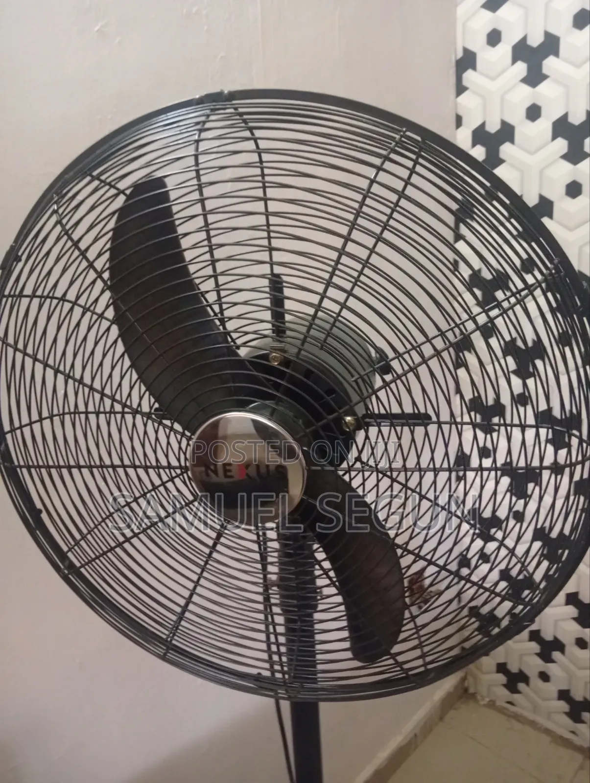 A Clean Standing Fan