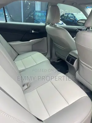 Toyota Camry XLE V6 4dr Sedan (3.5L 6cyl 6A) 2013 Black