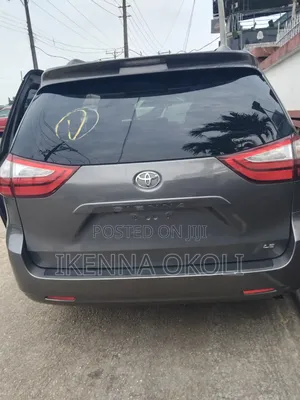 Toyota Sienna 2017 Gray