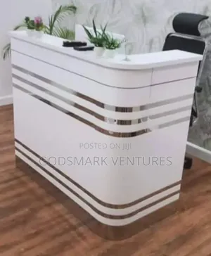 Receptionist Desk/Table 1.2 Meter