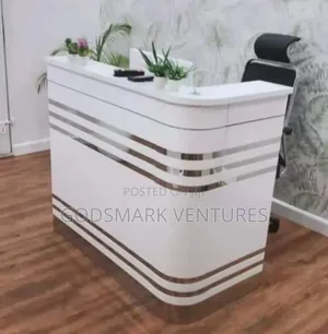 Receptionist Desk/Table 1.2 Meter