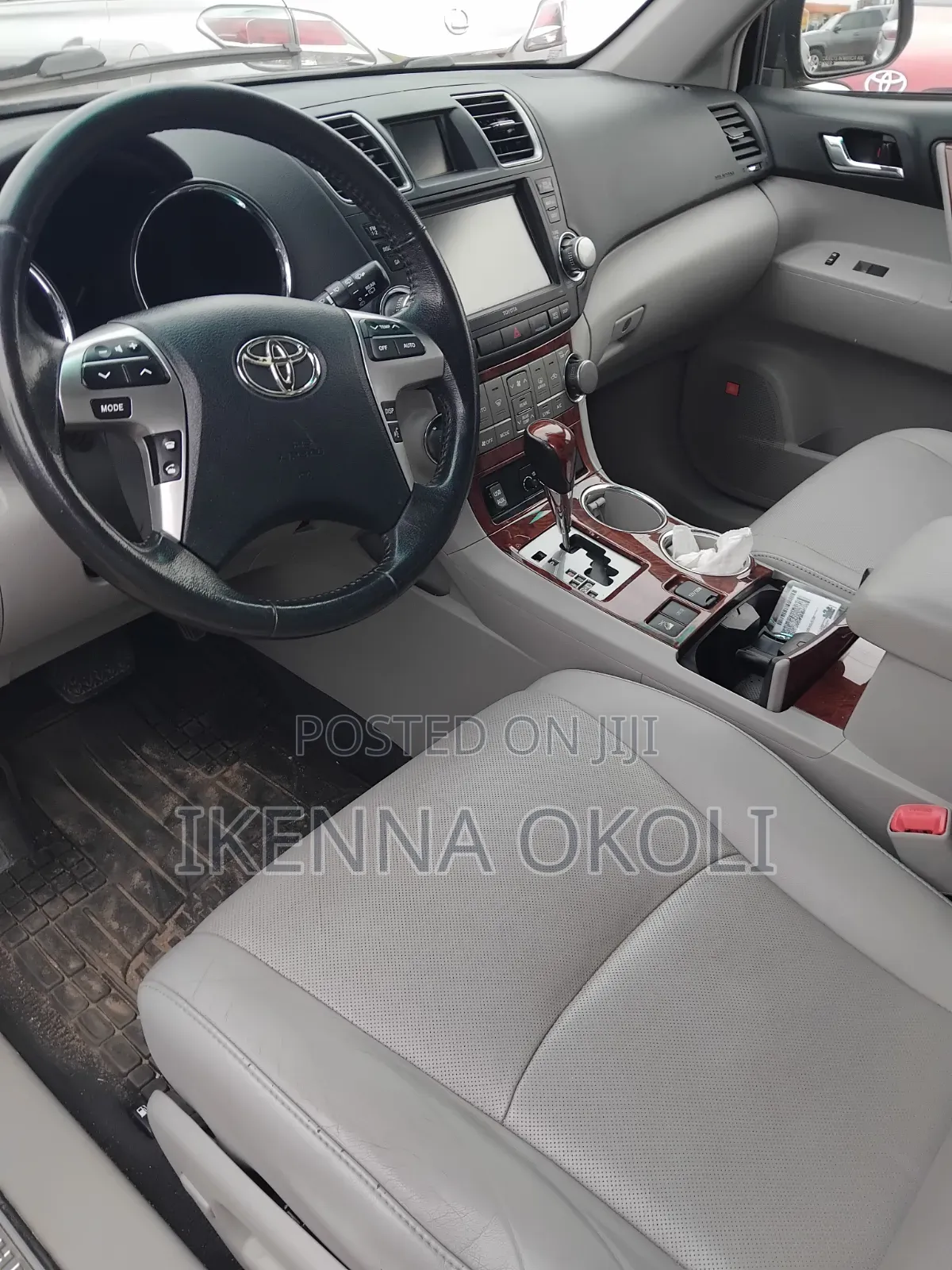 Toyota Highlander 2012 Gray