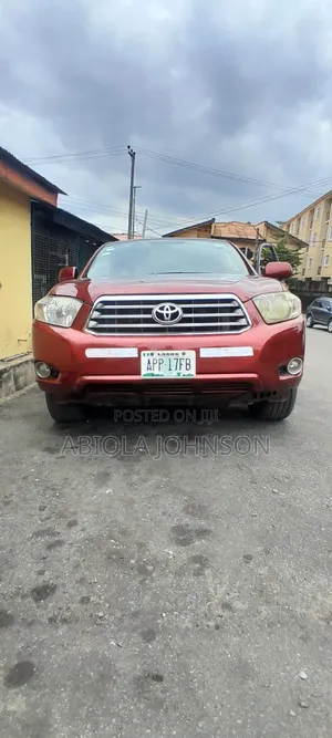 Toyota Highlander 2010 Red
