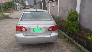 Toyota Corolla 2004 Silver