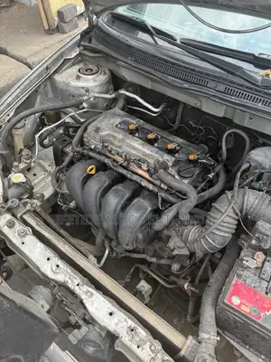Toyota Corolla 2004 Silver