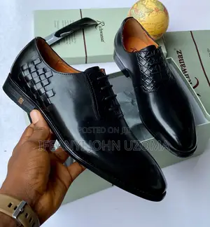 High Quality Italian Black Color Shoe