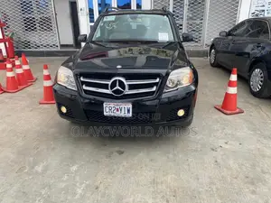 Mercedes-Benz GLK-Class 2012 Black