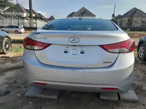 Hyundai Elantra 2013 Silver