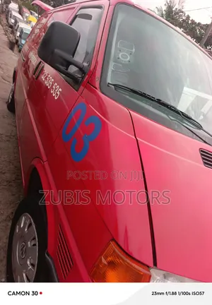 Volkswagen Transporter 2004 Red