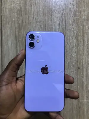 Apple iPhone 11 64 GB Purple