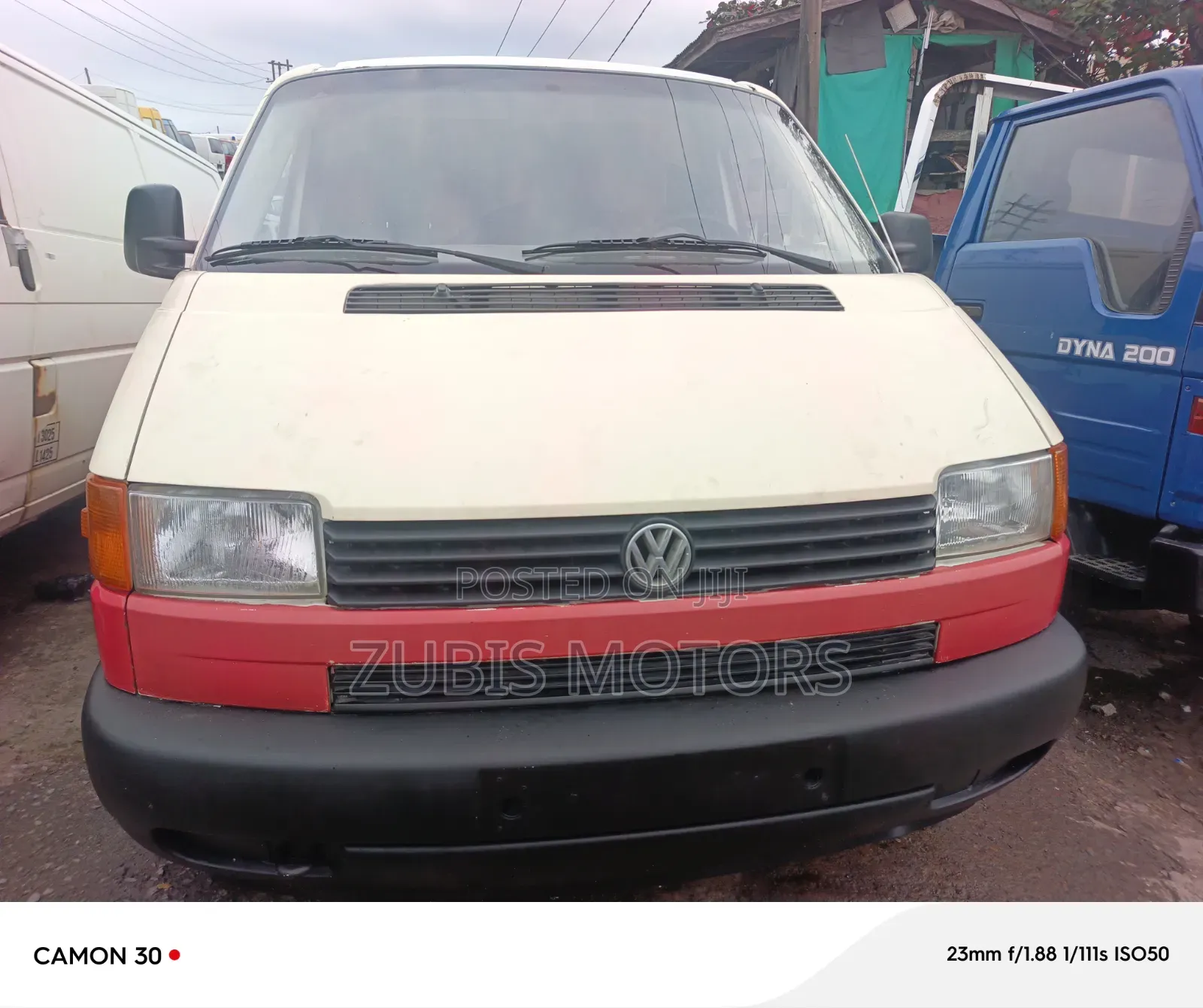 Volkswagen Transporter 2004 Pink