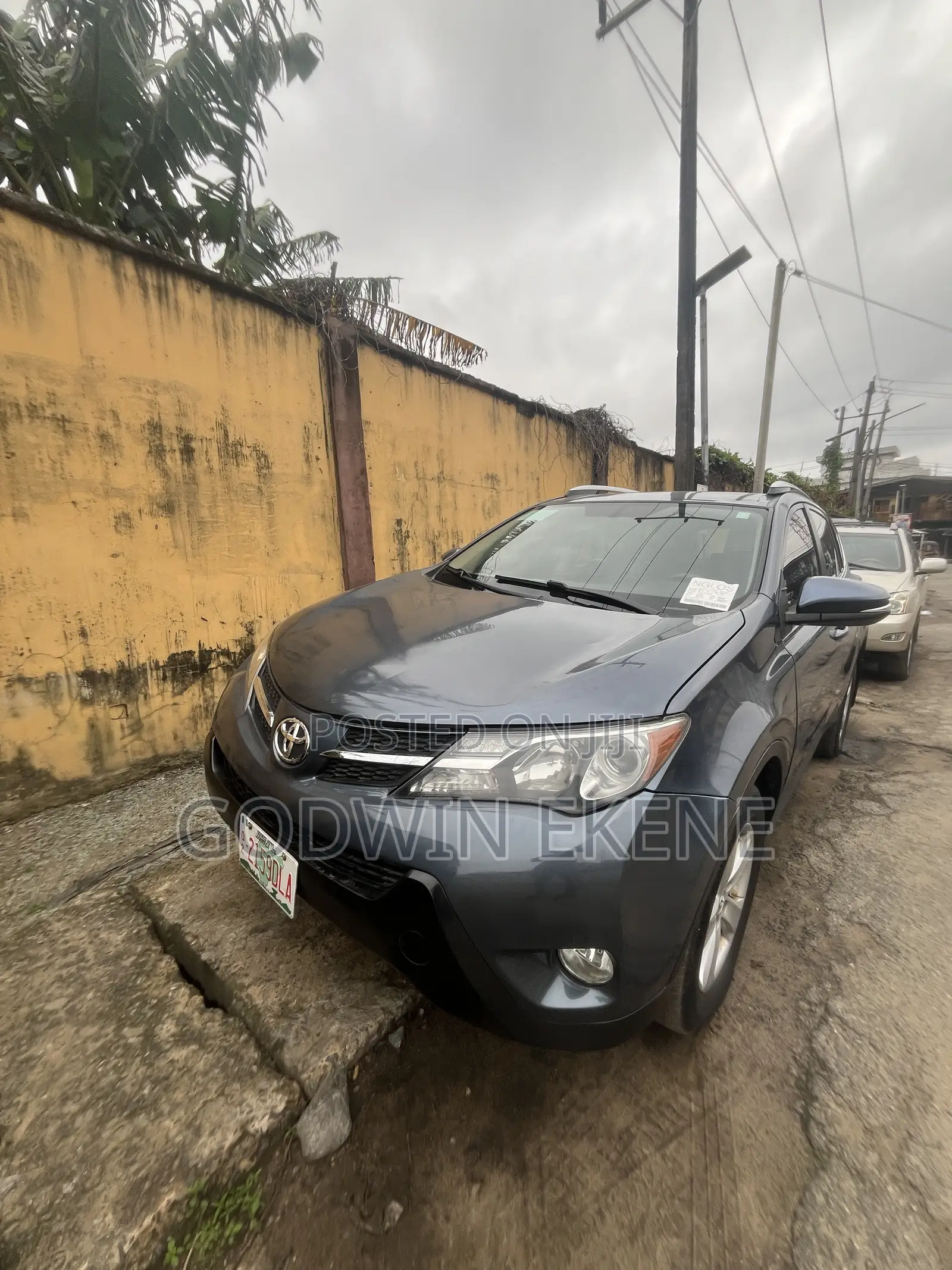 Toyota RAV4 2013
