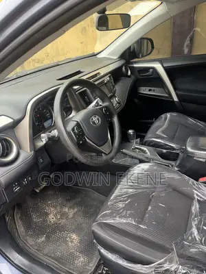 Toyota RAV4 2013