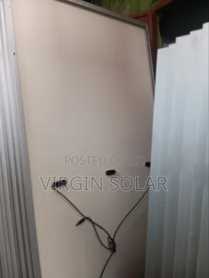 Jinko Panel 600 Watts