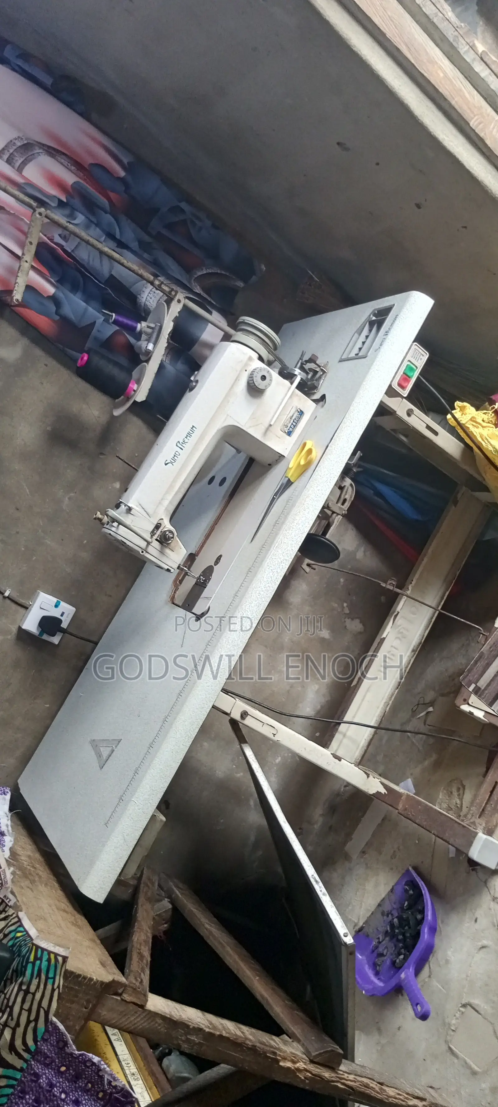 Industrial Sewing Machine