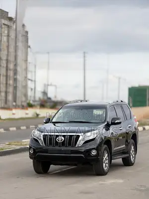 Toyota Land Cruiser Prado 2016 Black