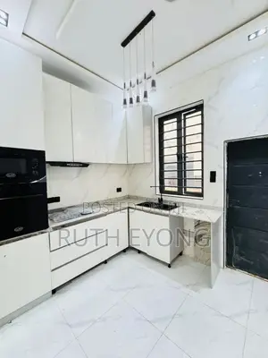 4bdrm Duplex in Orchid, Lekki Phase 2 for rent