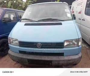Volkswagen Transporter 2004 Blue