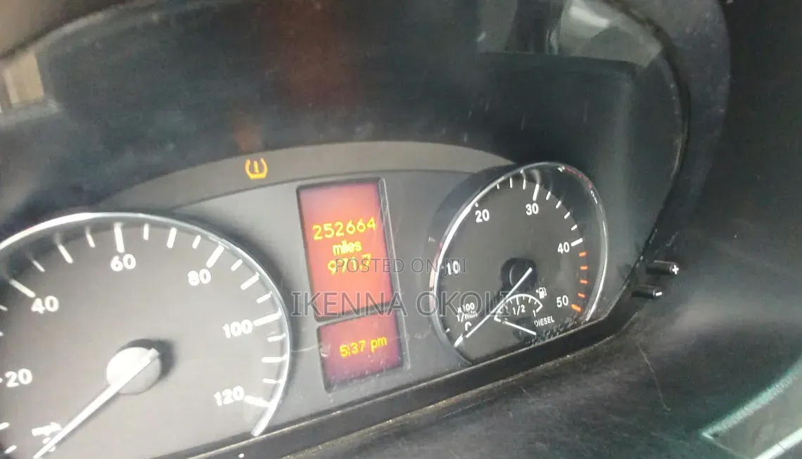 Mercedes-Benz Sprinter 2013 Grey
