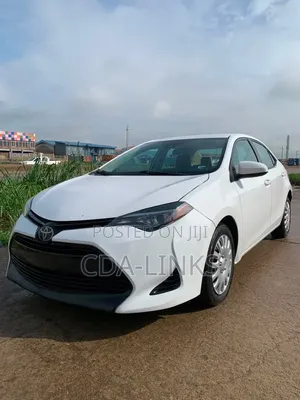 Toyota Corolla 2018 White