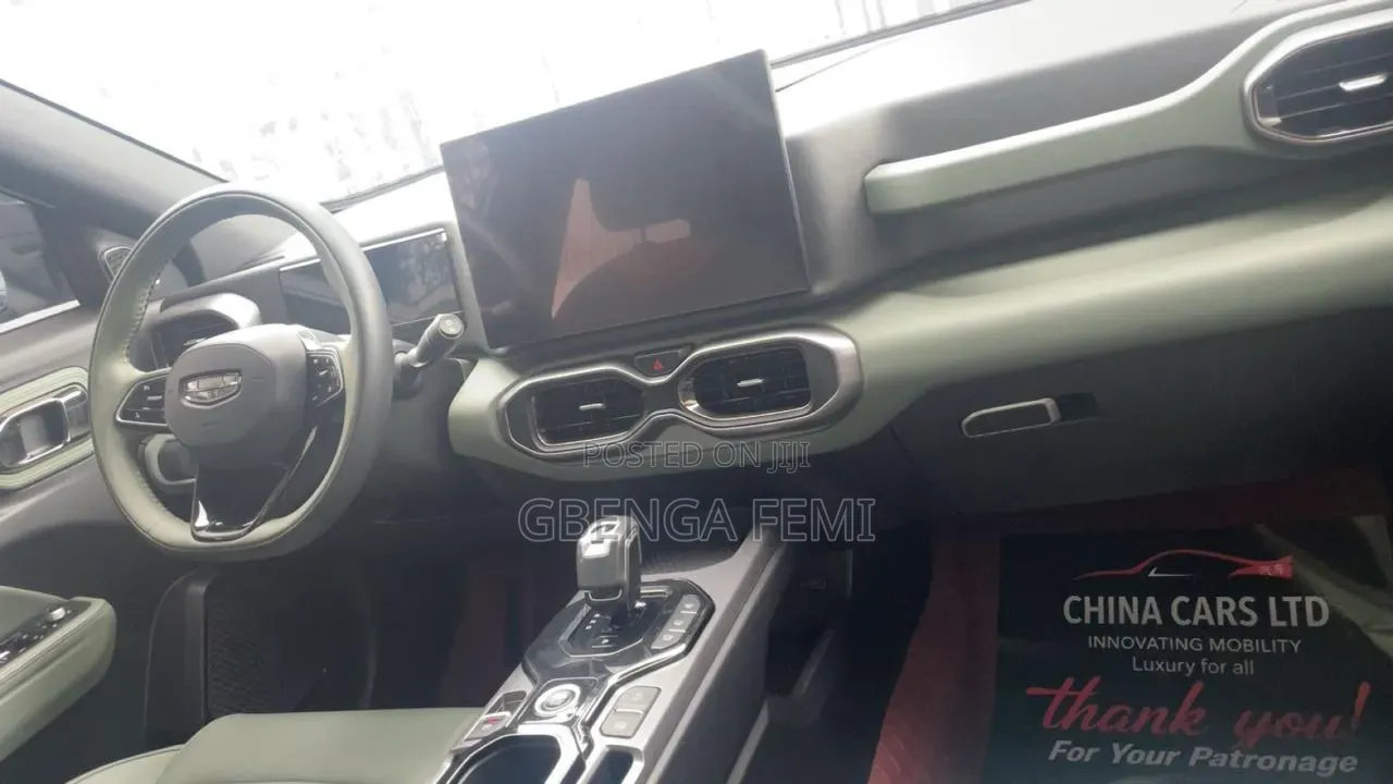 Geely Coolray 2025 Green