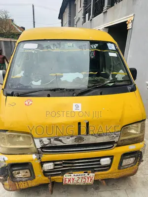 Suzuki Every 2010 Yellow