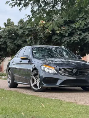 Mercedes-Benz C400 4Matic AWD Sedan (3.0L V6 7A) 2015 Gray